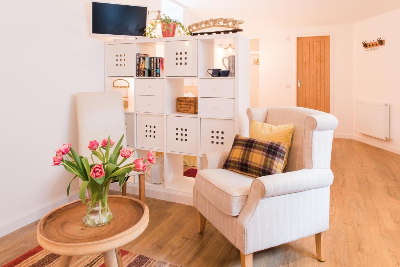 The Merryburn - Rooms And Courtyard Studios Dunkeld Dış mekan fotoğraf